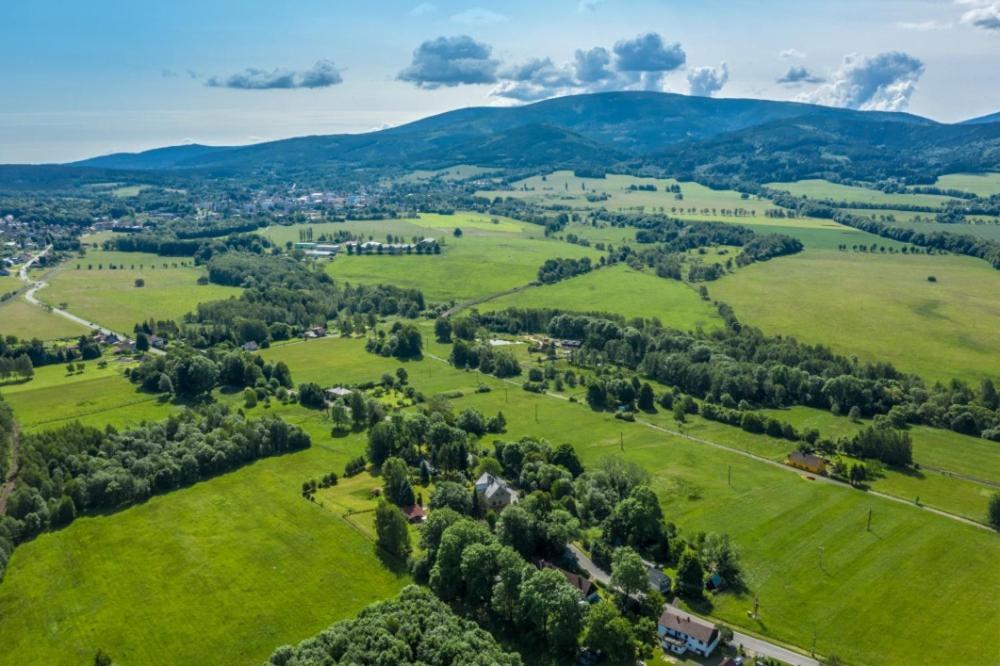 Ubytovani Na Namesti Nove Mesto pod Smrkem Bagian luar foto
